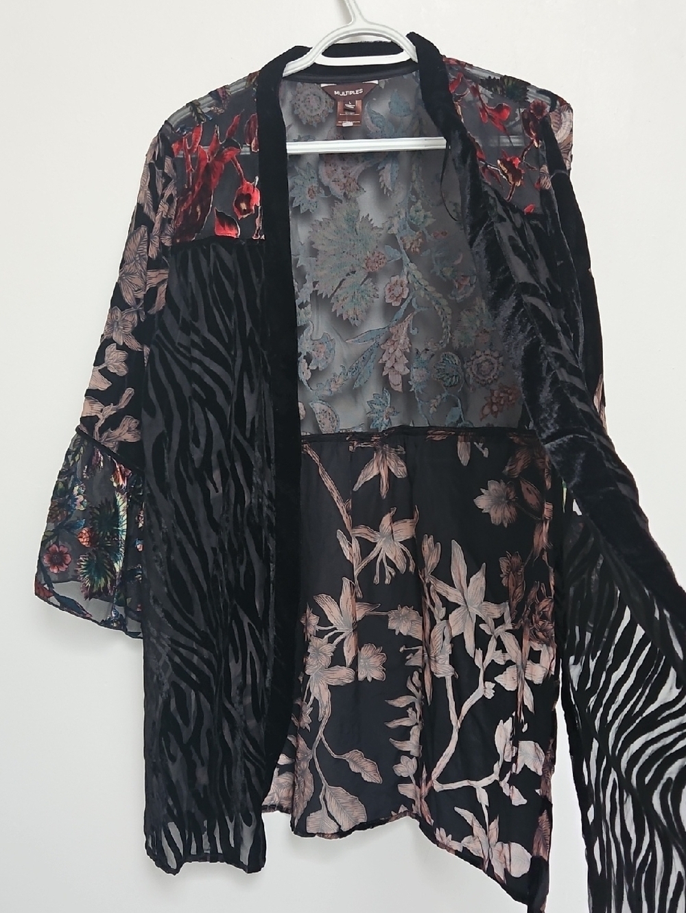 Multiples Burnout Velvet Jacket Womens Sz L Black Flared Kimono Floral NWT - Picture 11 of 11